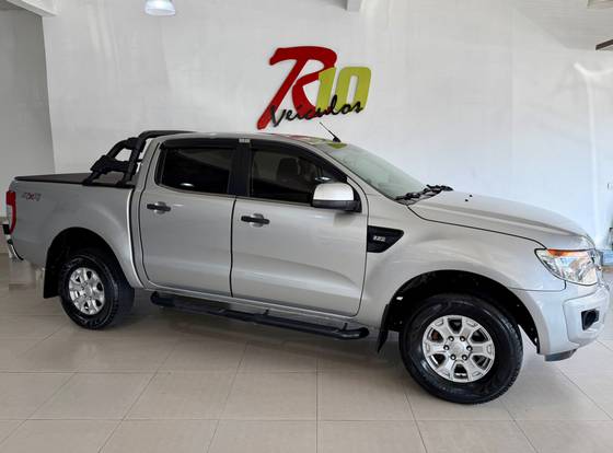 FORD RANGER 2.2 XL 4X4 CD 16V DIESEL 4P MANUAL